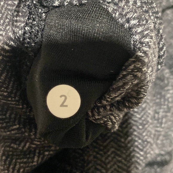 Lululemon high rise align Leggings - Picture 6 of 6